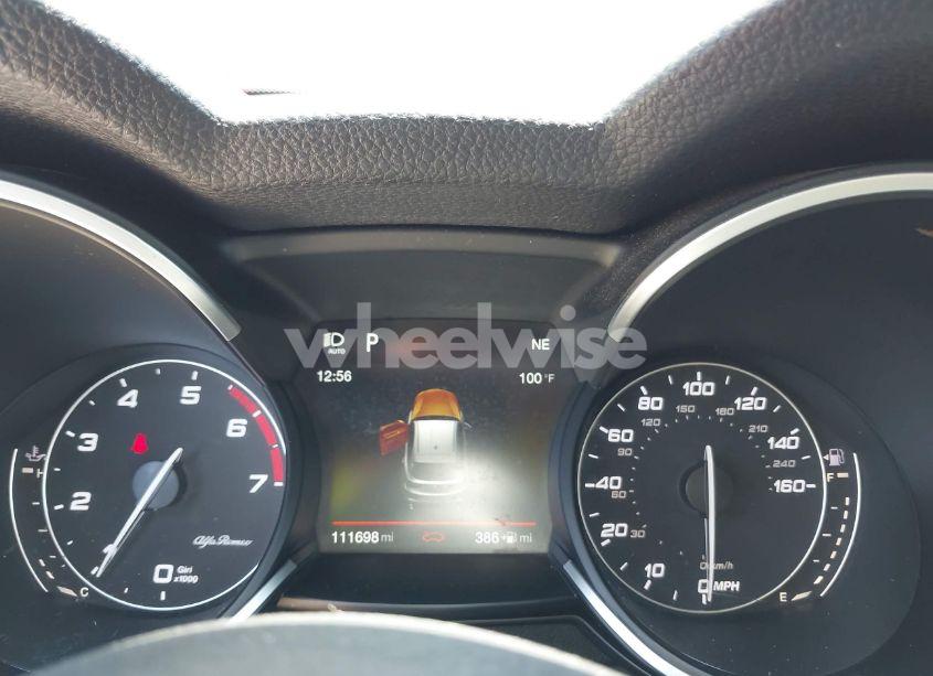 Photo 7 of 2018 Alfa Romeo STELVIO AWD (VIN ZASFAKAN8J7B64173)