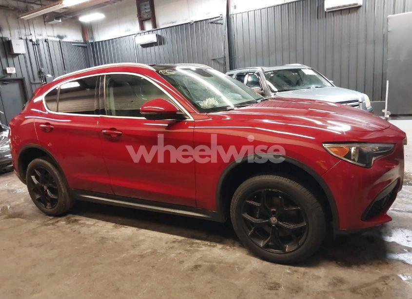 Photo 13 of 2018 Alfa Romeo STELVIO TI AWD (VIN ZASFAKBN7J7C04807)