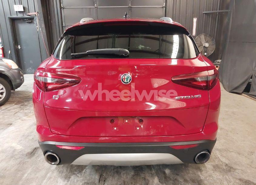 Photo 16 of 2018 Alfa Romeo STELVIO TI AWD (VIN ZASFAKBN7J7C04807)