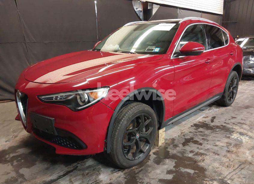 Photo 2 of 2018 Alfa Romeo STELVIO TI AWD (VIN ZASFAKBN7J7C04807)