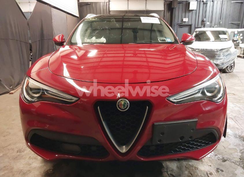 Photo 6 of 2018 Alfa Romeo STELVIO TI AWD (VIN ZASFAKBN7J7C04807)