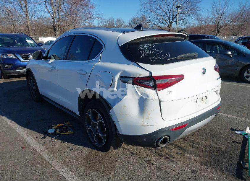 Photo 3 of 2018 Alfa Romeo STELVIO TI AWD (VIN ZASFAKBNXJ7C15509)
