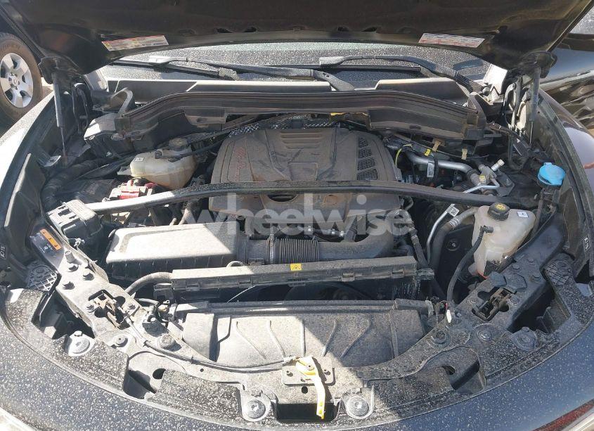 Photo 10 of 2018 Alfa Romeo STELVIO SPORT AWD (VIN ZASFAKPN0J7B71013)