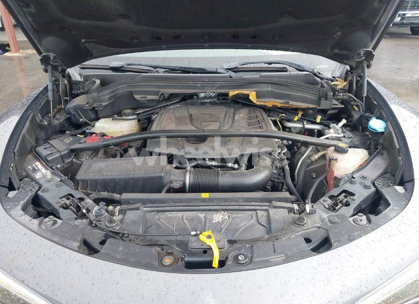 Photo 10 of 2018 Alfa Romeo STELVIO SPORT AWD (VIN ZASFAKPN3J7B58613)