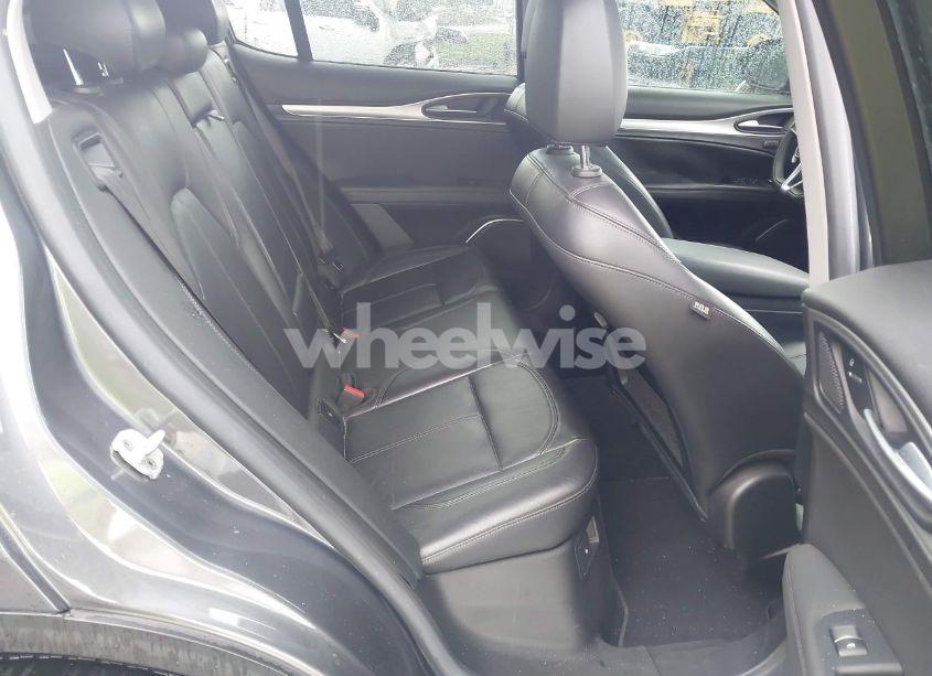 Photo 8 of 2018 Alfa Romeo STELVIO SPORT AWD (VIN ZASFAKPN3J7B58613)