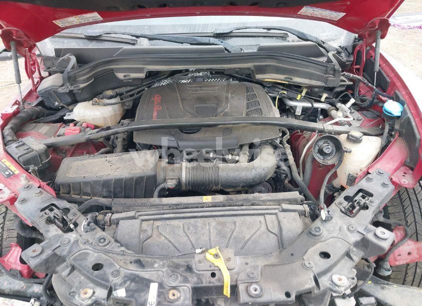 Photo 10 of 2018 Alfa Romeo STELVIO SPORT AWD (VIN ZASFAKPN5J7B78409)