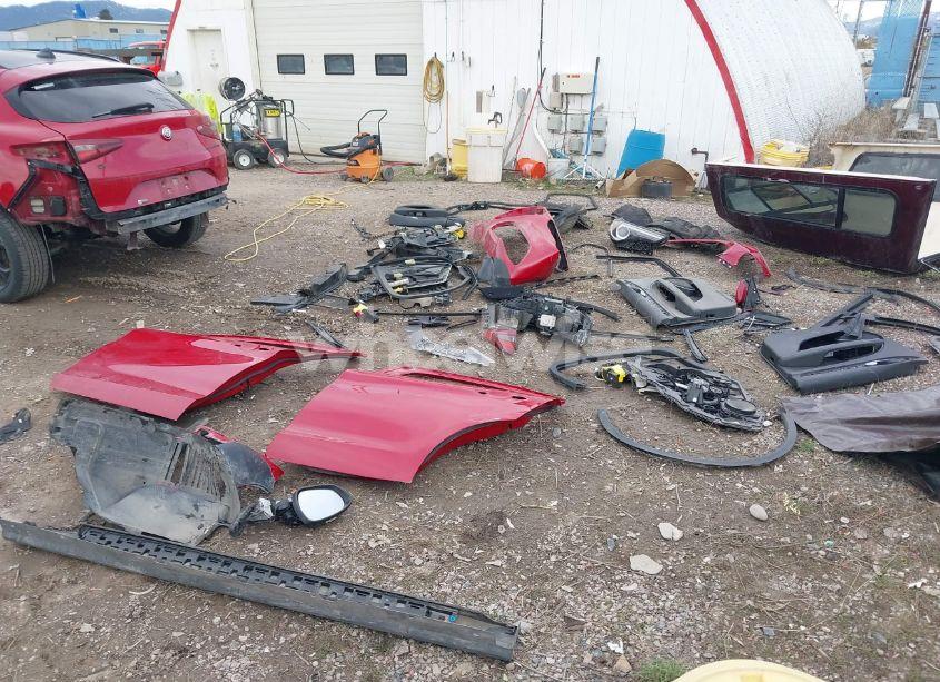 Photo 19 of 2018 Alfa Romeo STELVIO SPORT AWD (VIN ZASFAKPN5J7B78409)