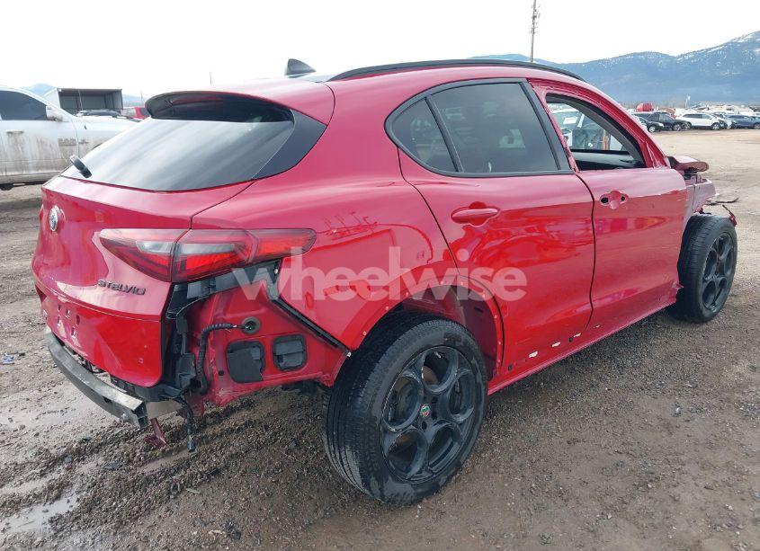 Photo 4 of 2018 Alfa Romeo STELVIO SPORT AWD (VIN ZASFAKPN5J7B78409)