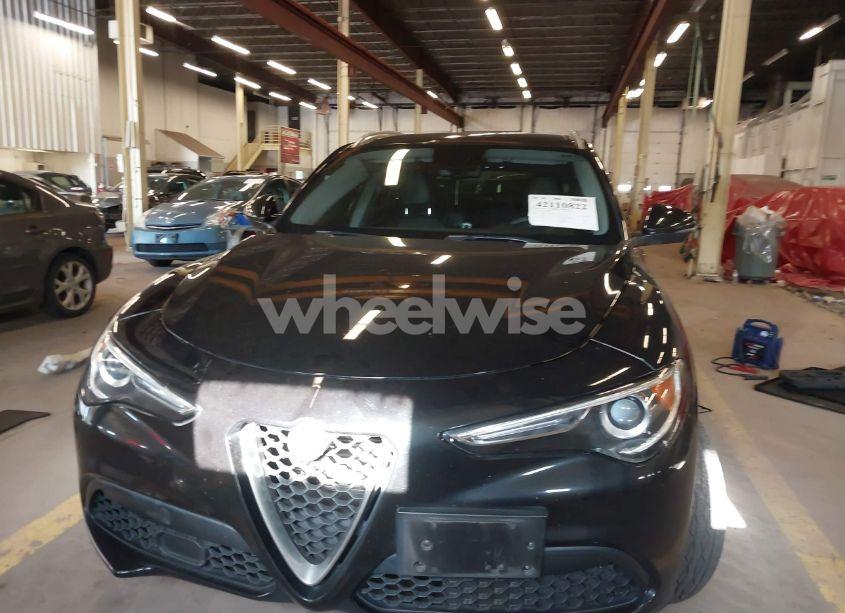 Photo 13 of 2019 Alfa Romeo STELVIO AWD (VIN ZASPAKAN0K7C39342)