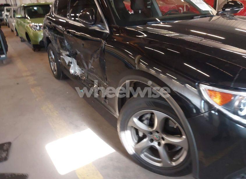 Photo 6 of 2019 Alfa Romeo STELVIO AWD (VIN ZASPAKAN0K7C39342)