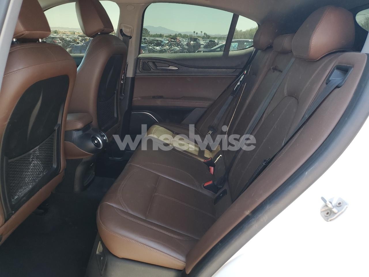 Photo 11 of 2020 ALFA ROMEO STELVIO (VIN ZASPAKAN0L7C75985)