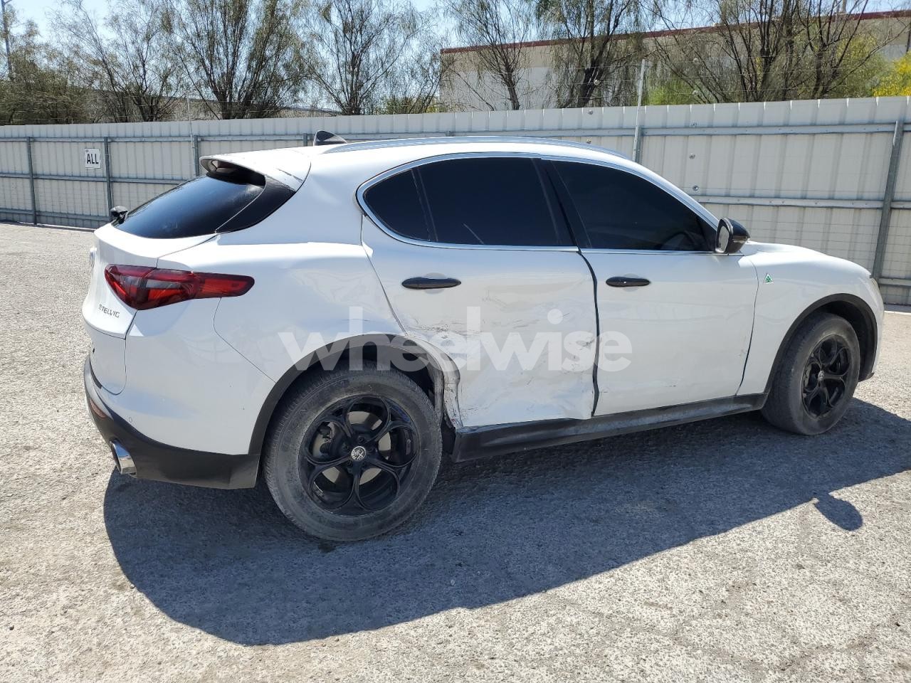 Photo 3 of 2020 ALFA ROMEO STELVIO (VIN ZASPAKAN0L7C75985)