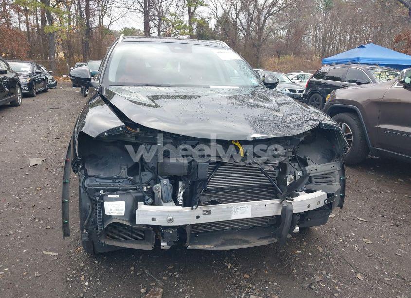 Photo 13 of 2021 Alfa Romeo STELVIO AWD (VIN ZASPAKAN9M7D15031)