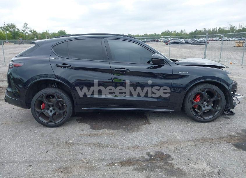 Photo 14 of 2024 Alfa Romeo STELVIO VELOCE AWD (VIN ZASPAKBN0R7D75947)