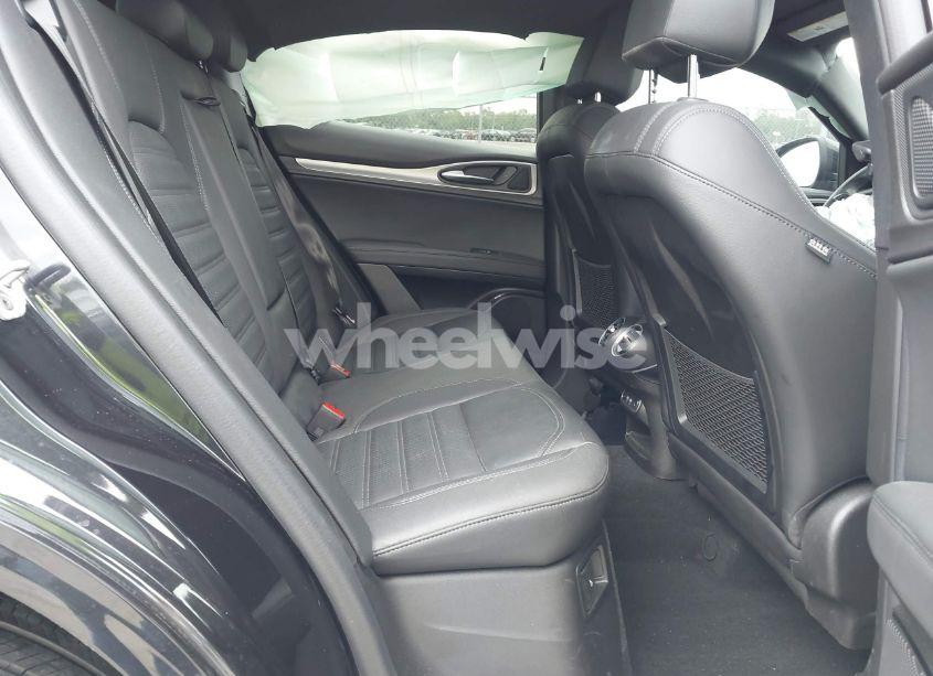 Photo 8 of 2024 Alfa Romeo STELVIO VELOCE AWD (VIN ZASPAKBN0R7D75947)