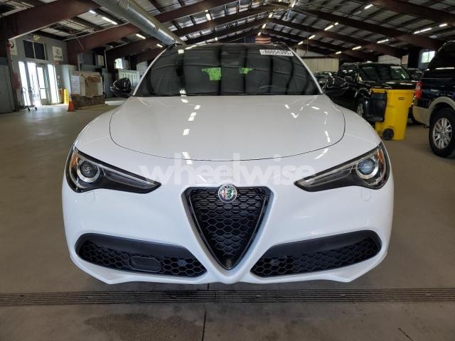 Photo 5 of 2022 ALFA ROMEO STELVIO TI (VIN ZASPAKBN1N7D37461)