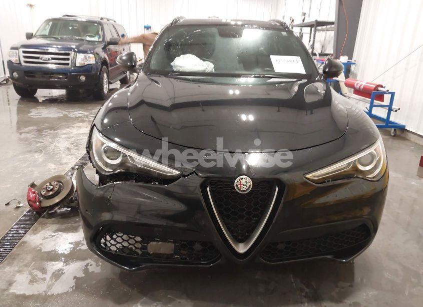 Photo 13 of 2019 Alfa Romeo STELVIO TI SPORT AWD (VIN ZASPAKBN3K7C71569)