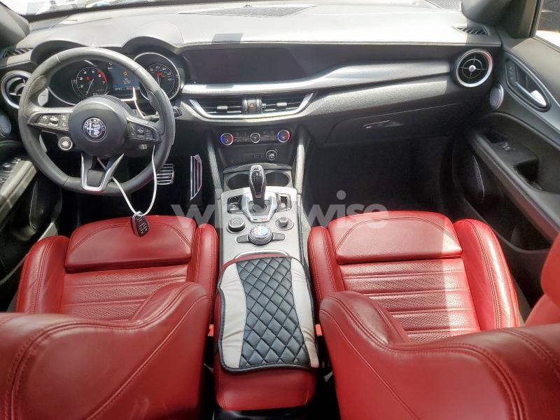 Photo 11 of 2022 ALFA ROMEO STELVIO TI (VIN ZASPAKBN4N7D42587)