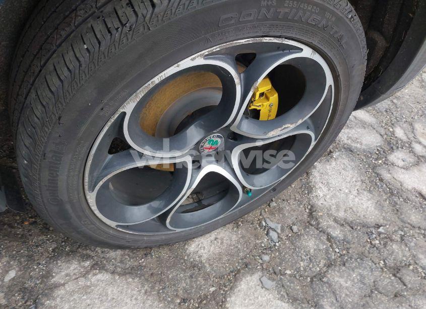 Photo 12 of 2019 Alfa Romeo STELVIO TI LUSSO AWD (VIN ZASPAKBN5K7C58905)