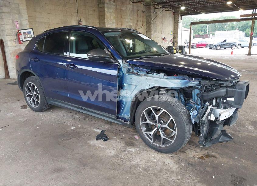 2019 Alfa Romeo STELVIO TI AWD (VIN ZASPAKBN5K7C59505) main photo