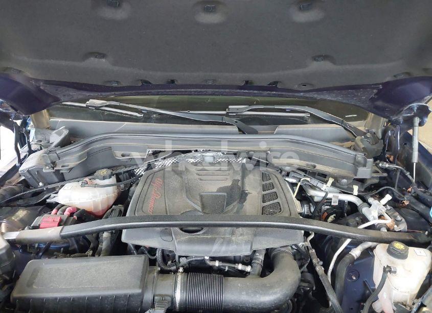 Photo 10 of 2019 Alfa Romeo STELVIO TI AWD (VIN ZASPAKBN5K7C59505)