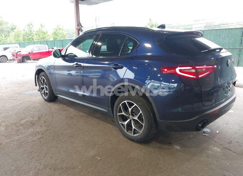 Photo 3 of 2019 Alfa Romeo STELVIO TI AWD (VIN ZASPAKBN5K7C59505)