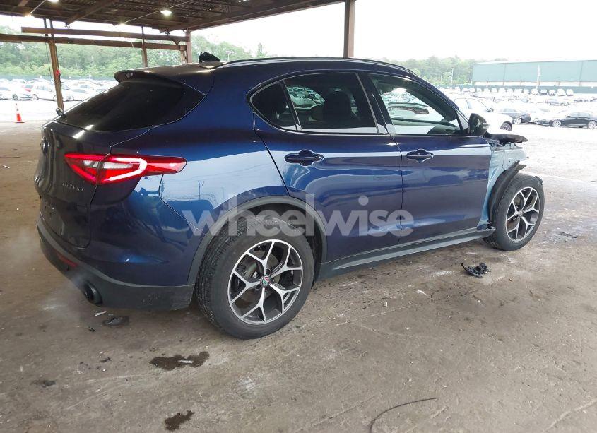 Photo 4 of 2019 Alfa Romeo STELVIO TI AWD (VIN ZASPAKBN5K7C59505)
