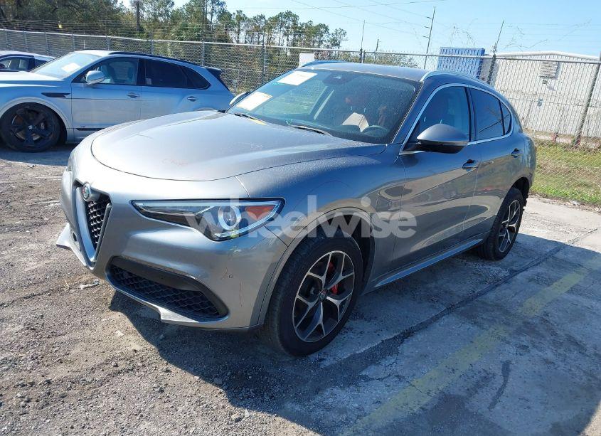 Photo 2 of 2020 Alfa Romeo STELVIO TI AWD (VIN ZASPAKBN5L7C75639)
