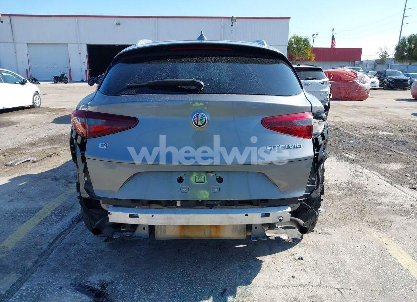 Photo 6 of 2020 Alfa Romeo STELVIO TI AWD (VIN ZASPAKBN5L7C75639)