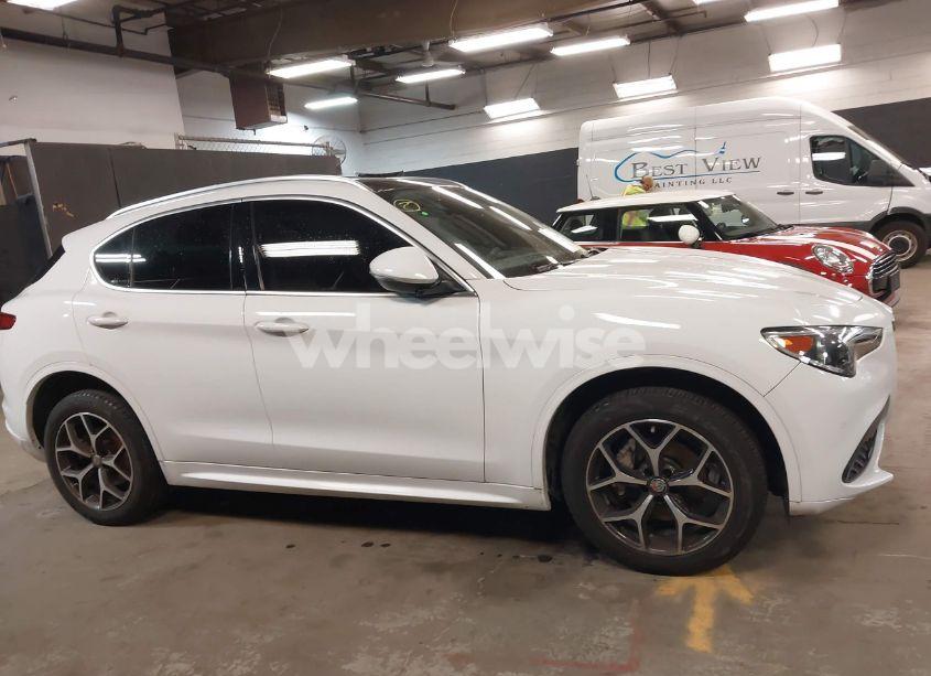 Photo 13 of 2021 Alfa Romeo STELVIO TI AWD (VIN ZASPAKBN6M7D19214)