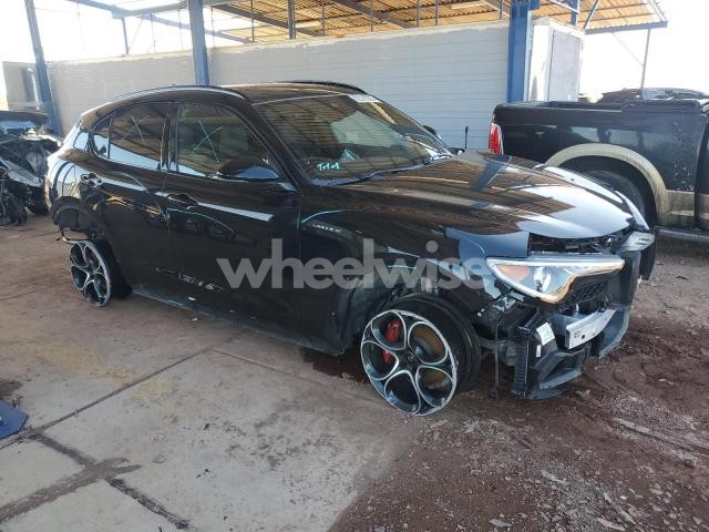 2022 ALFA ROMEO STELVIO TI (VIN ZASPAKBN6N7D47743) main photo