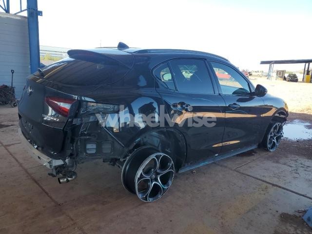 Photo 13 of 2022 ALFA ROMEO STELVIO TI (VIN ZASPAKBN6N7D47743)