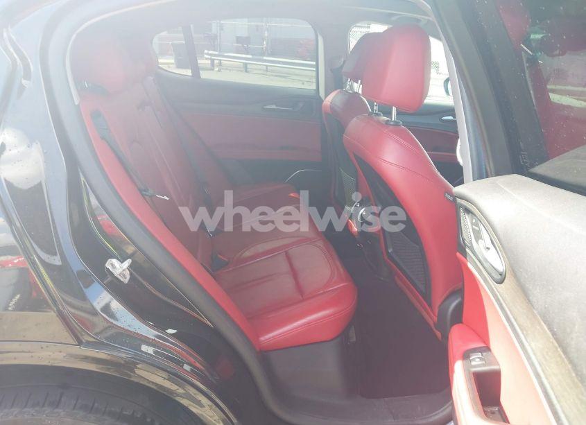 Photo 8 of 2020 Alfa Romeo STELVIO TI AWD (VIN ZASPAKBN7L7C92393)