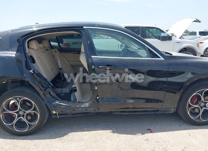 Photo 13 of 2020 Alfa Romeo STELVIO TI LUSSO AWD (VIN ZASPAKBN8L7C95979)