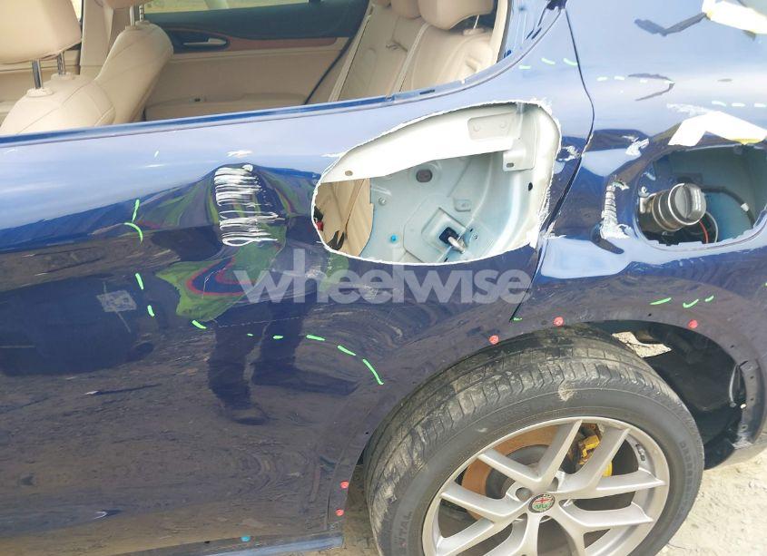 Photo 19 of 2021 Alfa Romeo STELVIO TI AWD (VIN ZASPAKBN8M7D12944)