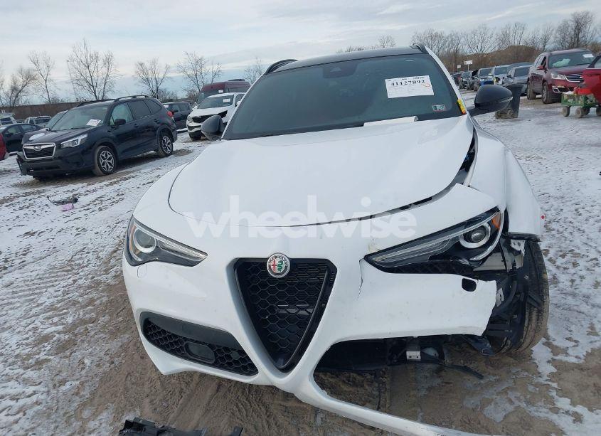 Photo 13 of 2022 Alfa Romeo STELVIO VELOCE TI AWD (VIN ZASPAKBN9N7D30435)