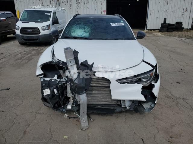 Photo 13 of 2022 ALFA ROMEO STELVIO TI (VIN ZASPAKBN9N7D37921)