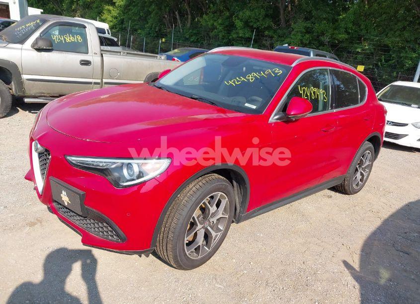 Photo 2 of 2019 Alfa Romeo STELVIO TI AWD (VIN ZASPAKBNXK7C31179)