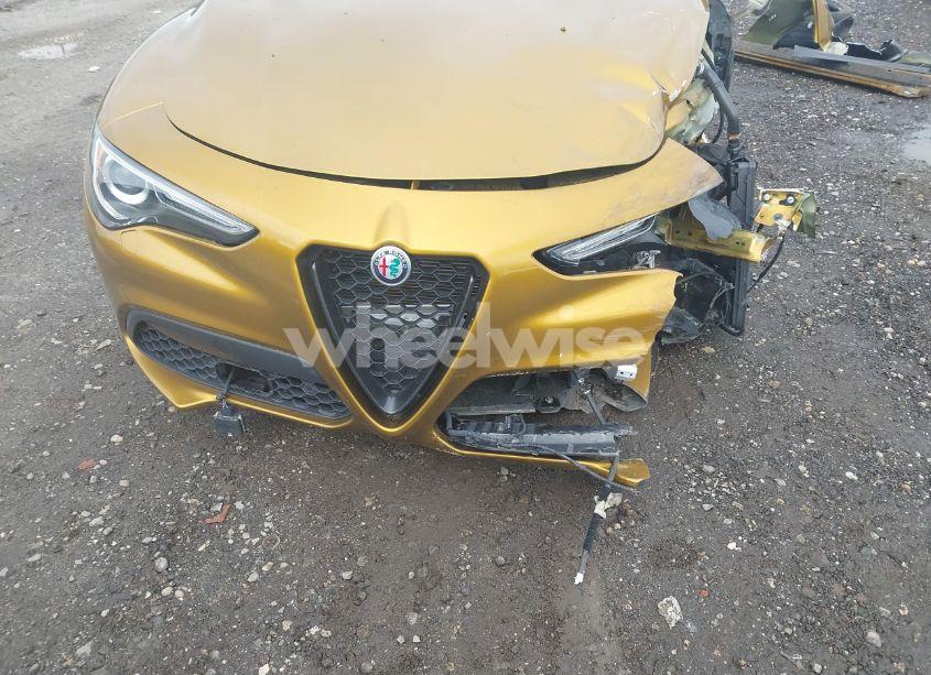Photo 18 of 2022 Alfa Romeo STELVIO VELOCE TI AWD (VIN ZASPAKBNXN7D26328)