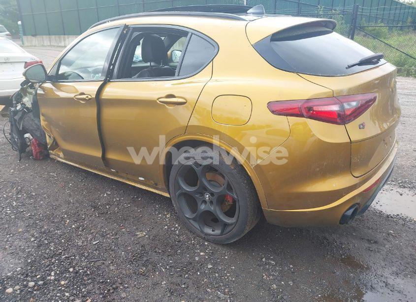 Photo 3 of 2022 Alfa Romeo STELVIO VELOCE TI AWD (VIN ZASPAKBNXN7D26328)