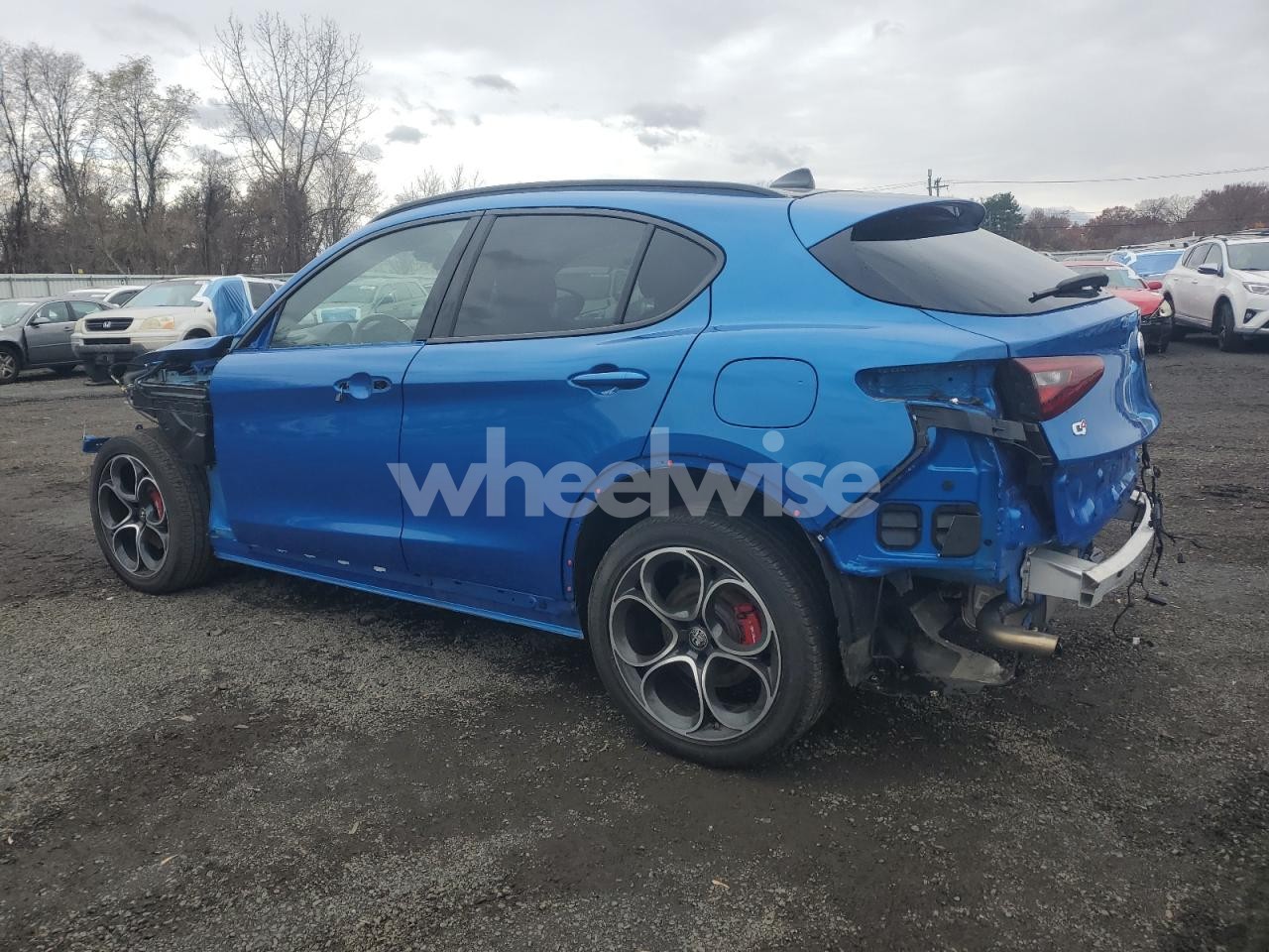 Photo 2 of 2022 ALFA ROMEO STELVIO TI (VIN ZASPAKBNXN7D31819)