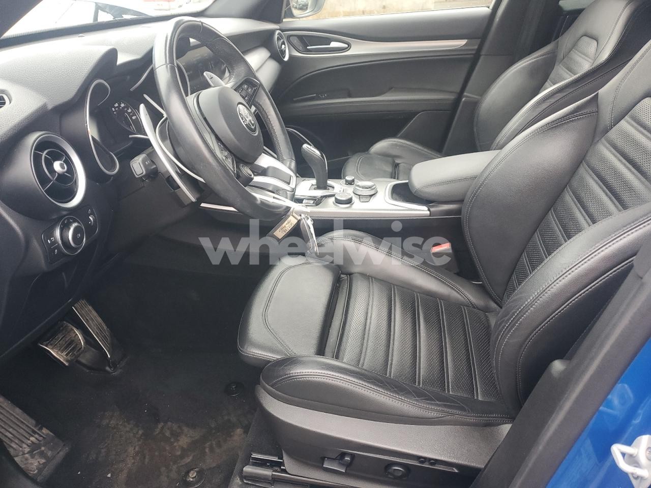 Photo 7 of 2022 ALFA ROMEO STELVIO TI (VIN ZASPAKBNXN7D31819)