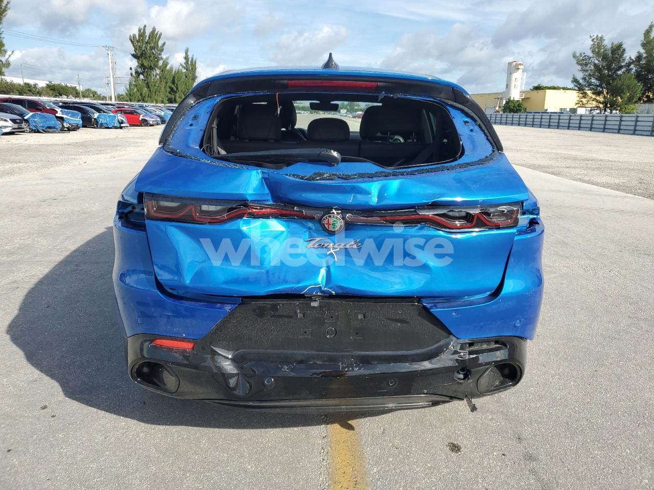 Photo 6 of 2025 ALFA ROMEO TONALE BASE (VIN ZASPATAWXS3088237)