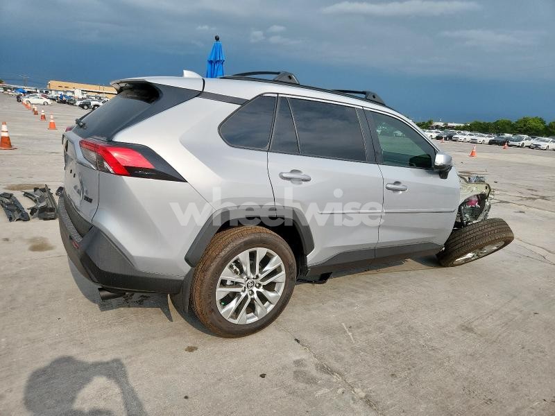 Photo 11 of 2025 TOYOTA RAV4 XLE PREMIUM (VIN ZCFC65D0075655299)