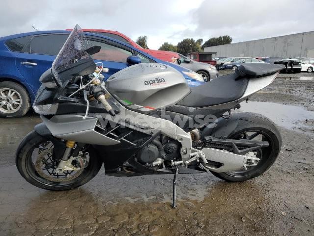 Photo 7 of 2021 APRILIA RSV4 1100 N/A (VIN ZD4KYUA09MS000276)