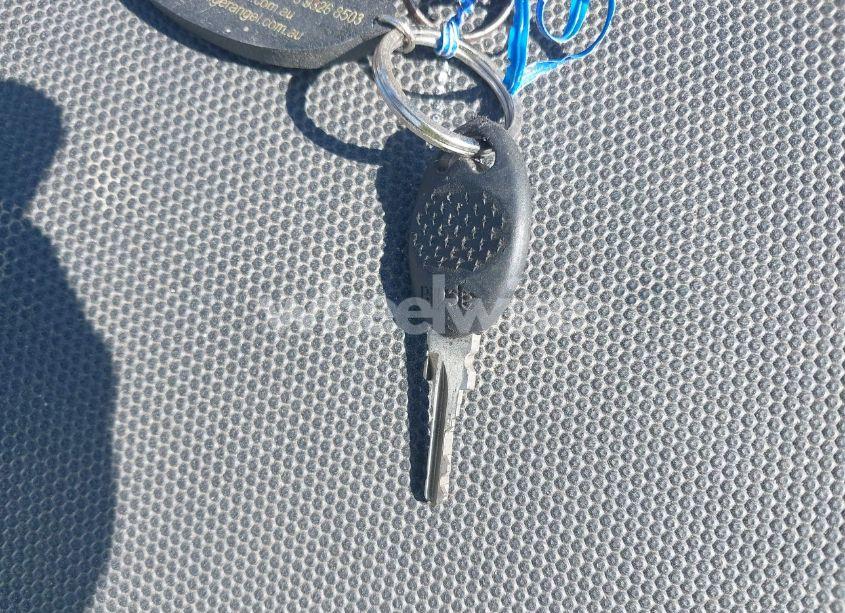 Photo 11 of 2002 Aprilia Rst FUTURA (VIN ZD4PWD0002S000600)