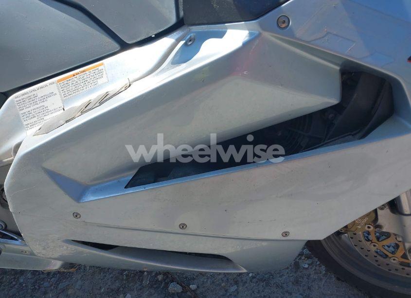 Photo 8 of 2002 Aprilia Rst FUTURA (VIN ZD4PWD0002S000600)