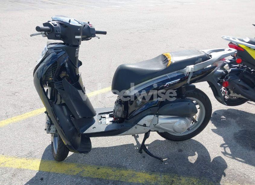 Photo 12 of 2010 Honda Sh150 D (VIN ZDCKF1015AF003053)