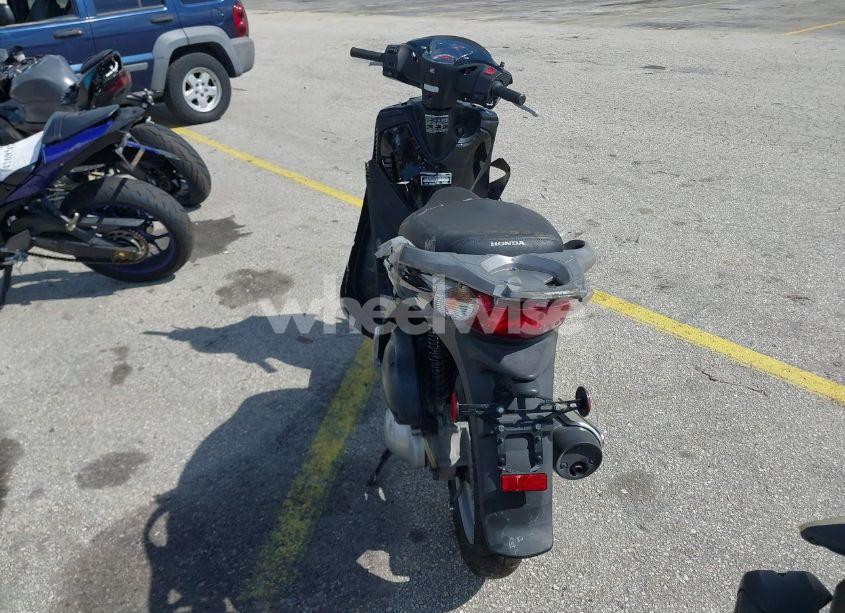 Photo 6 of 2010 Honda Sh150 D (VIN ZDCKF1015AF003053)