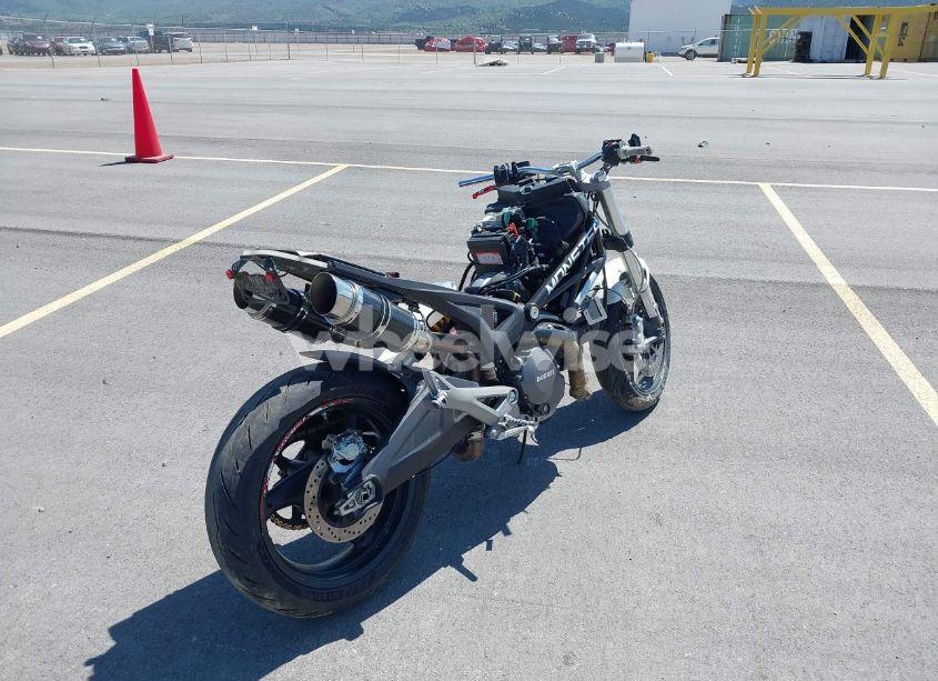 Photo 4 of 2009 Ducati Monster 696 (VIN ZDM1RADN19B018678)